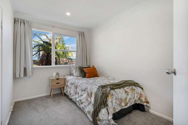 8 Ragley Street Titirangi_9