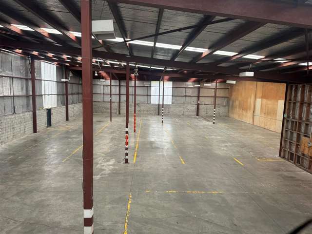 Unit 9, 4-8 Glover Street Ngauranga_1