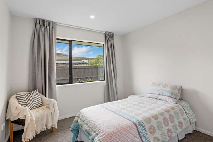 17 Owen Drive Darfield_15