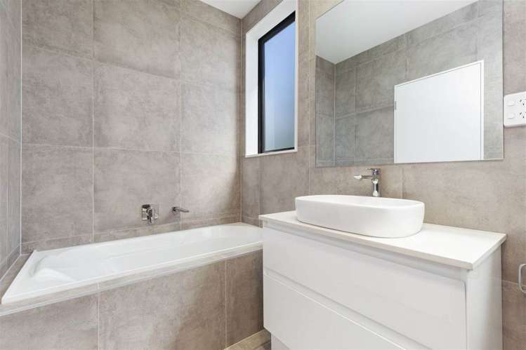 48B Ruawai Road Mt Wellington_10