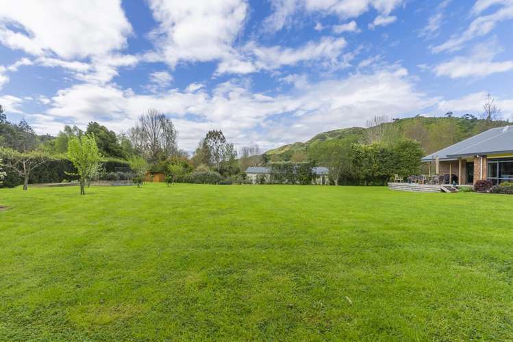 100 Maui Pomare Road Nikau Valley_15