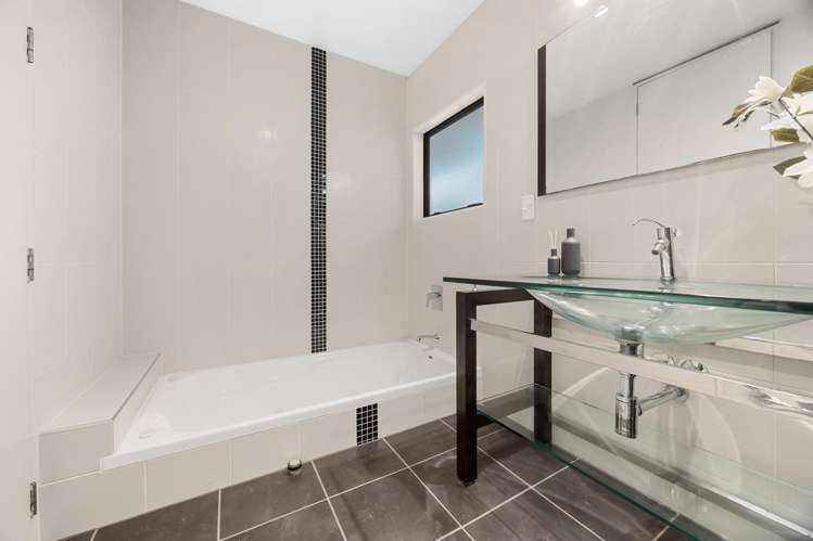 17 Debron Avenue Remuera_18