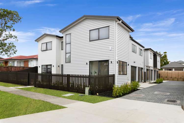 8C & 8D Minaret Drive Bucklands Beach_21