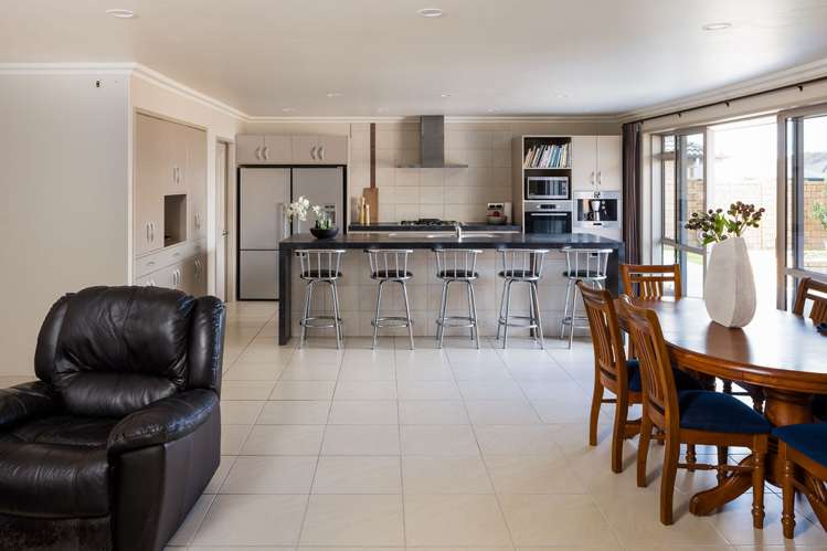 64 Moonlight Drive Rototuna North_5