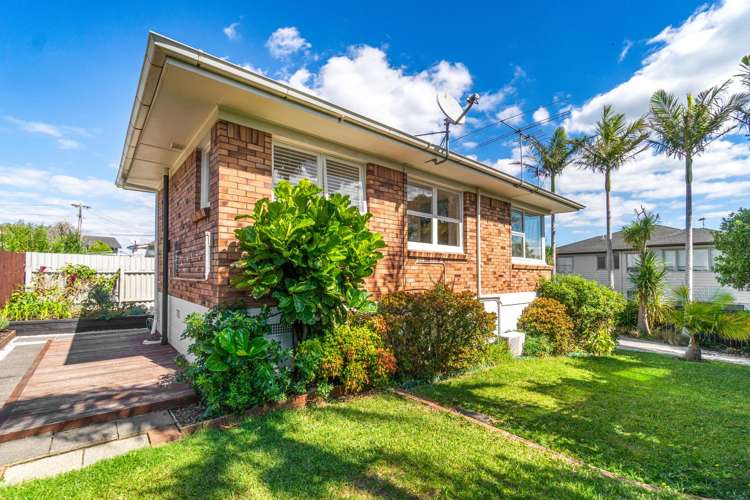 3/3 Marsh Avenue Forrest Hill_16