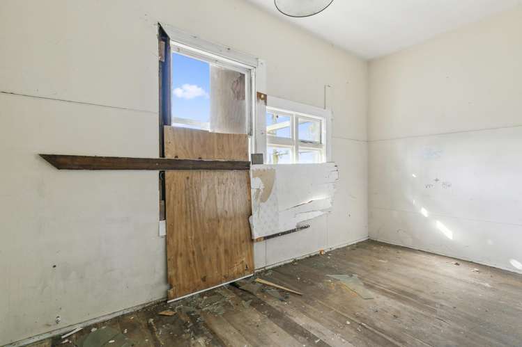 6 Maarama Crescent Aro Valley_23