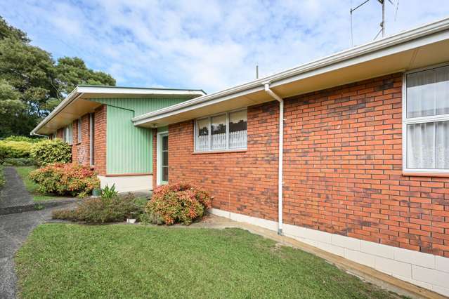 49 Resthill Crescent Glenview_3