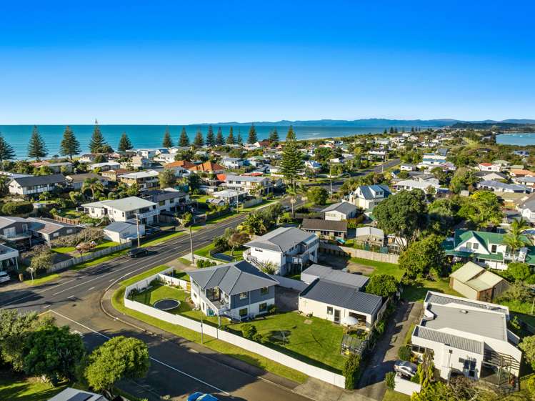 1 Ohiwa Parade Ohope_12