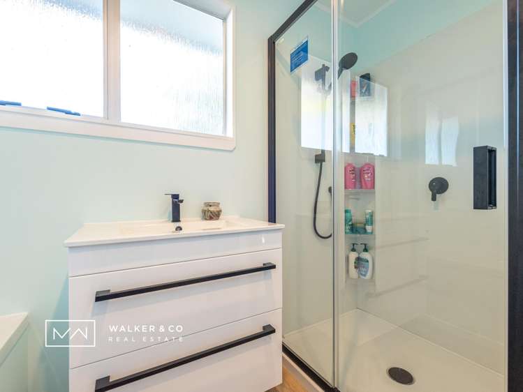 1/50 Hartford Crescent Totara Park_11