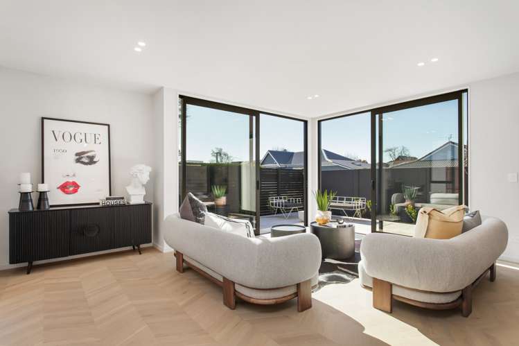 37 Office Road Merivale_7