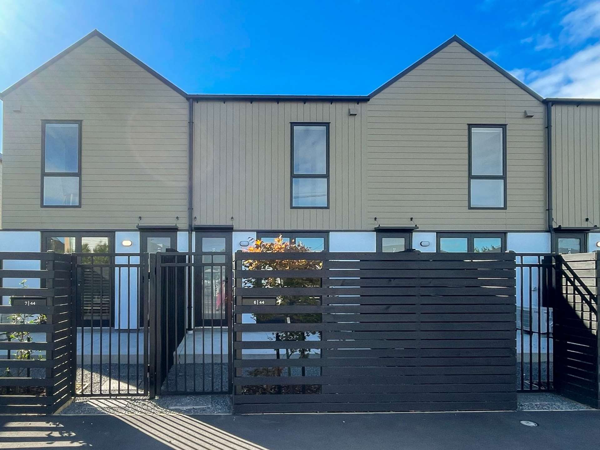 6/44 Antigua Street Addington_0