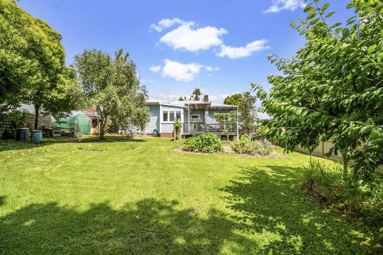 116 Rosier Road Glen Eden_18