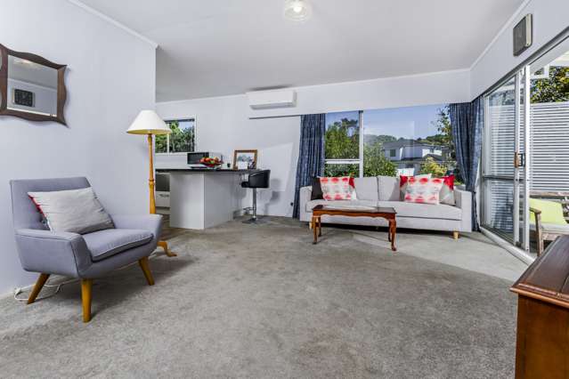 1/69 Moore Street Hillcrest_1