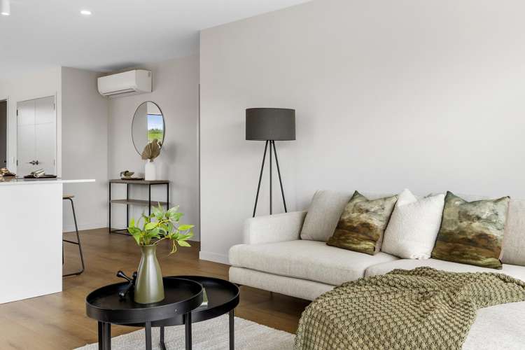 21 Wharariki Rise Wharewaka_10