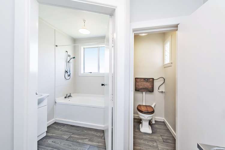 2 Lee Street Southbridge_15