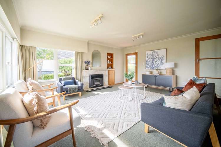 27 Kipling Crescent Stoke_11