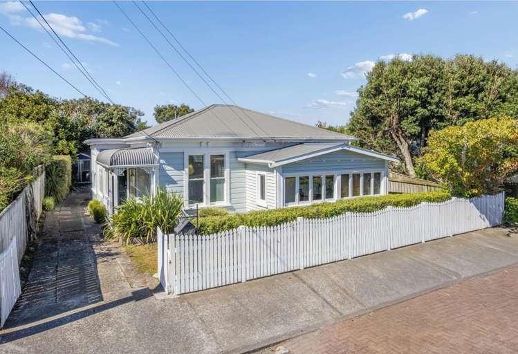  26 Bay Street Petone_0