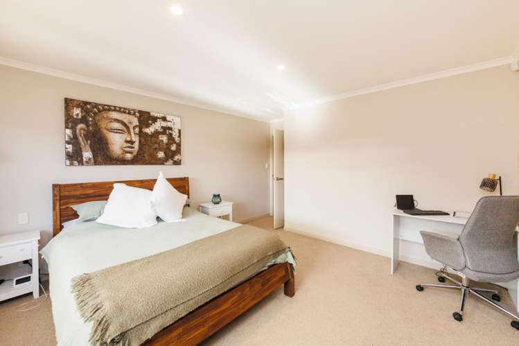 34 Cyprus Place Fitzherbert_13