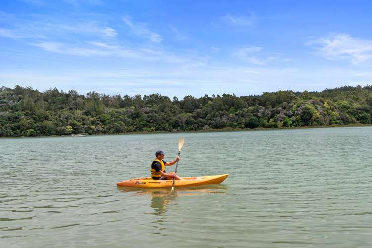 2/31 Okura River Road Okura_26