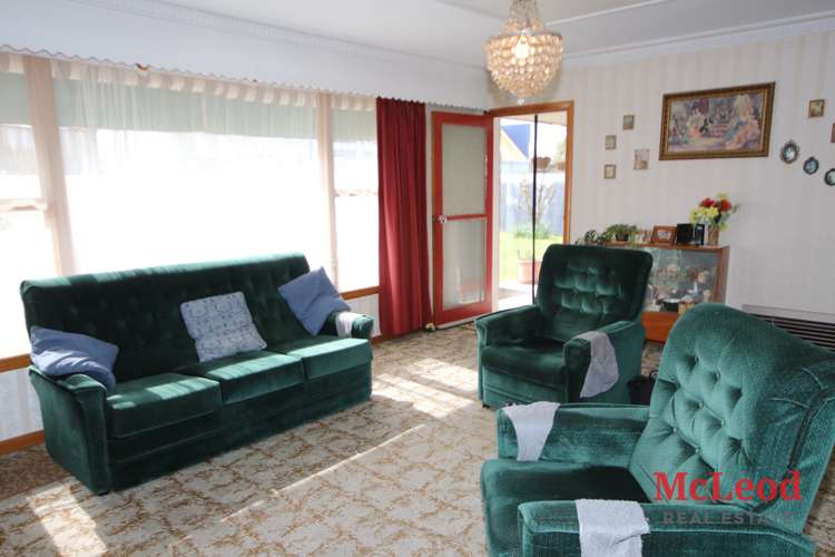 111 Alford Forest Road Allenton_3