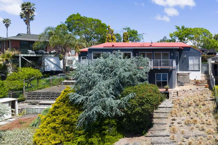 17 Davita Place Farm Cove_35