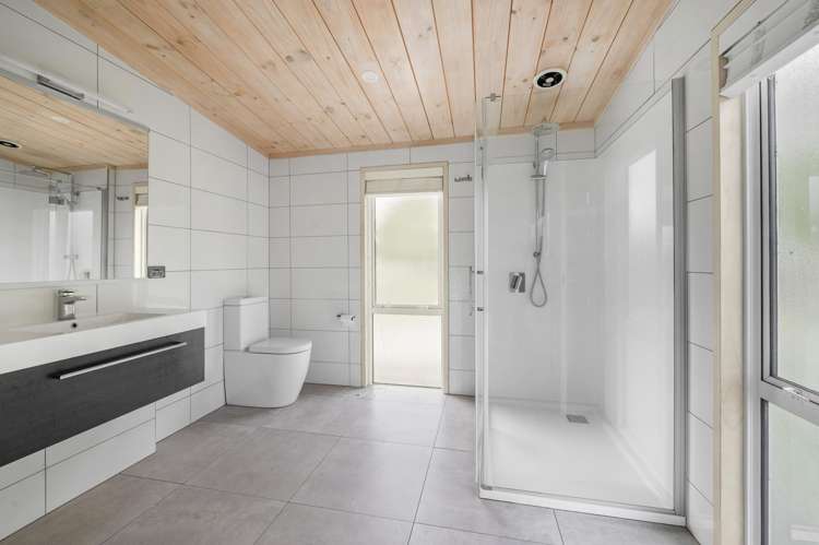 24 Lacebark Drive Kinloch_12