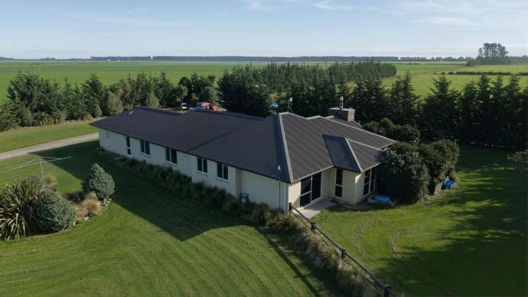 803 Ardlui Road Te Pirita_19