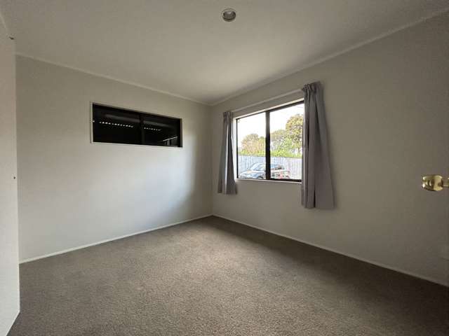 25 Ward Crescent Te Atatu Peninsula_4