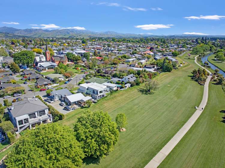 1 and 2 /12 John Street Blenheim Central_34