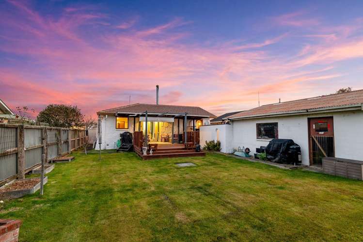 18 Greenock Street Redwood_4