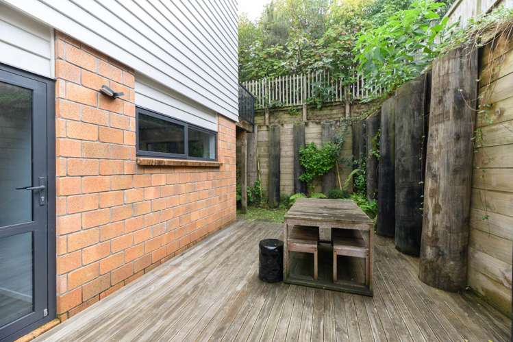 33d Wairau Road Forrest Hill_30