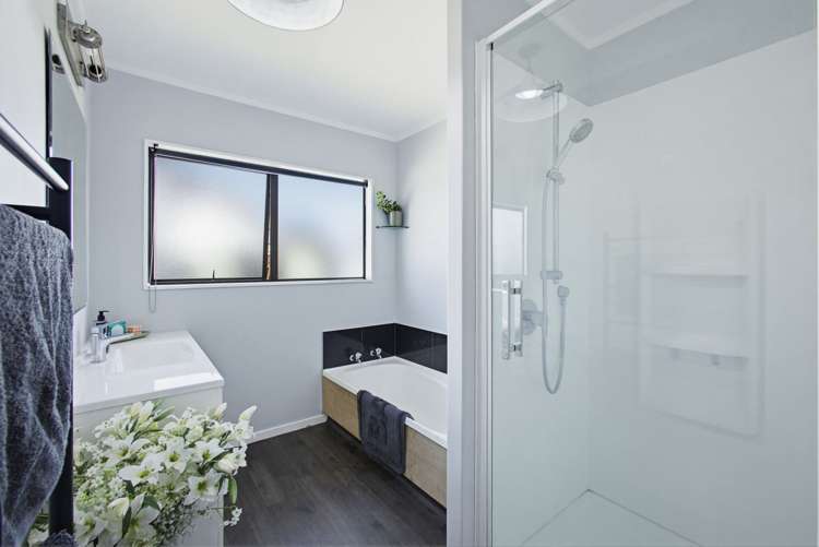 6 Alan Styles Place Greenmeadows_15