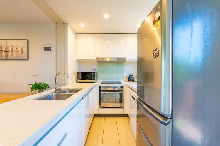 34 Hill View Crescent Highfield_1