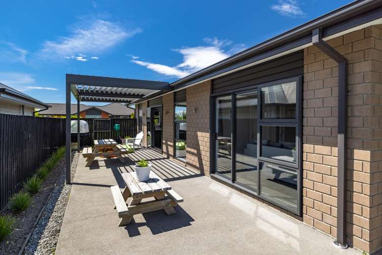 8 Bennington Way Wigram_17