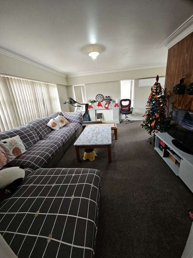 91 Wallace Road Mangere Bridge_2