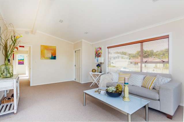 2/11 Anne Mclean Drive Bayview_4