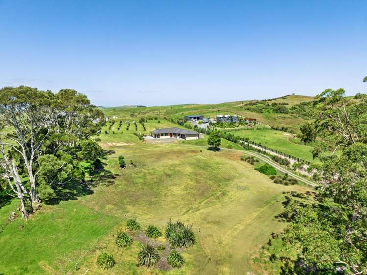 269 Tavinor Road Otaika_26