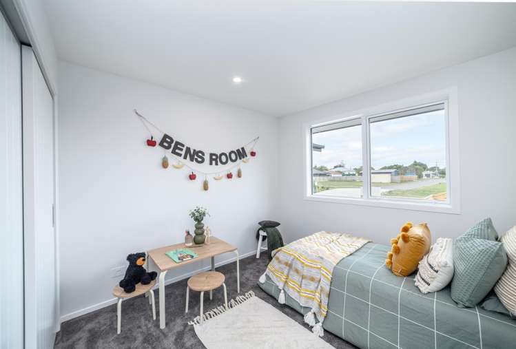 9 Macrocarpa Lane Carterton_18