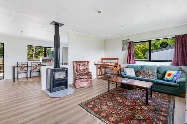 13 Te Moau Avenue Parakai_3