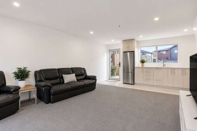 2/5 Matata Place Dallington_4
