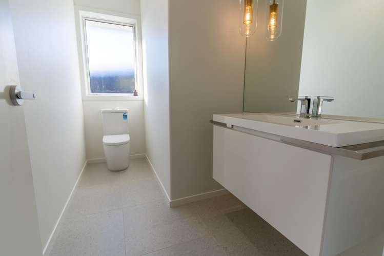 7 Gallants Place Flagstaff_34