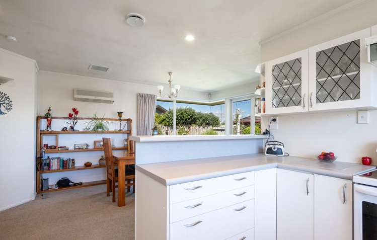 5 Rosaline Frank Street Stoke_4