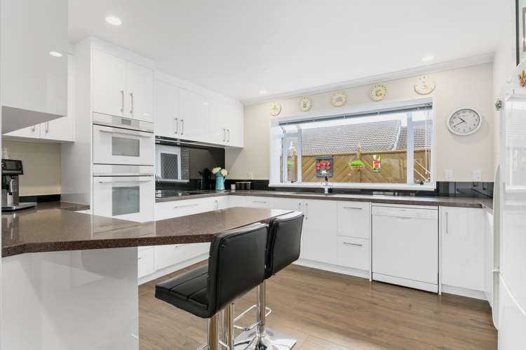 5 Crowden Place Harrowfield_7