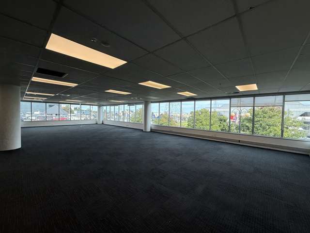 8 Gloucester Park Road Onehunga_1