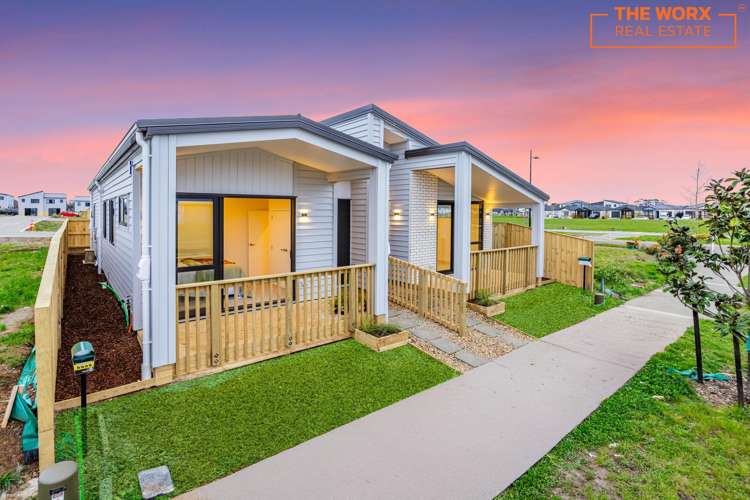 6 and 8 Ihi Place Karaka_11