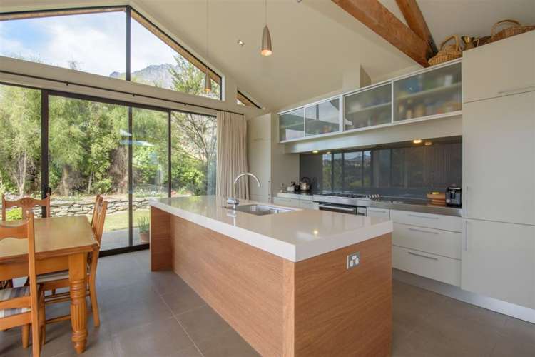 2 Rannoch Drive Jacks Point_6