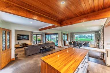 63 Rosewill Valley Road_1