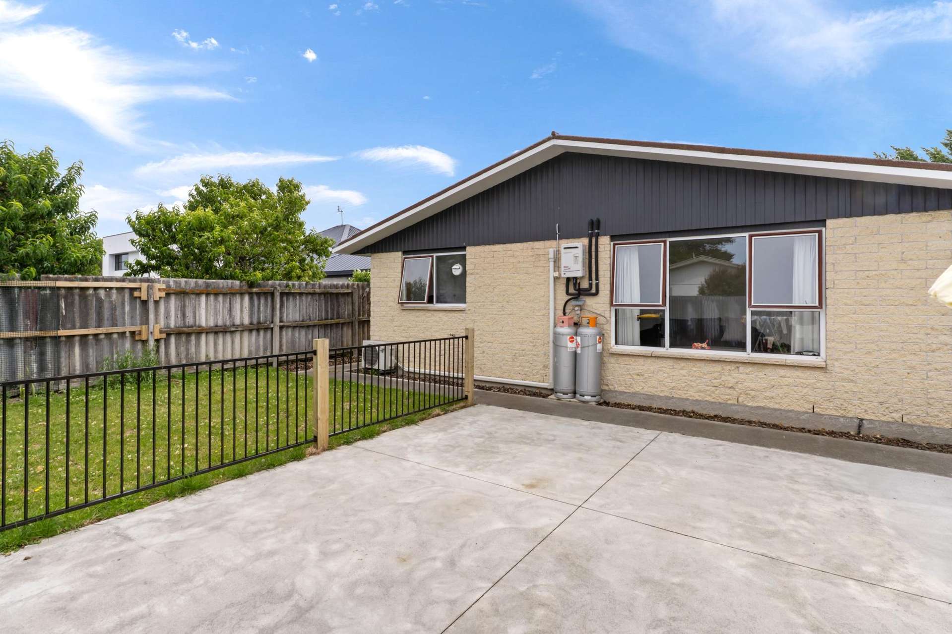 4/8 Peer Street Upper Riccarton_0