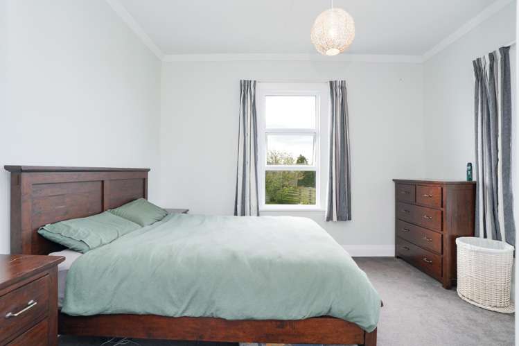 411 Flora Road East Makarewa_9