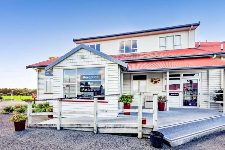 56 Mountain Road Sentry Hill_14